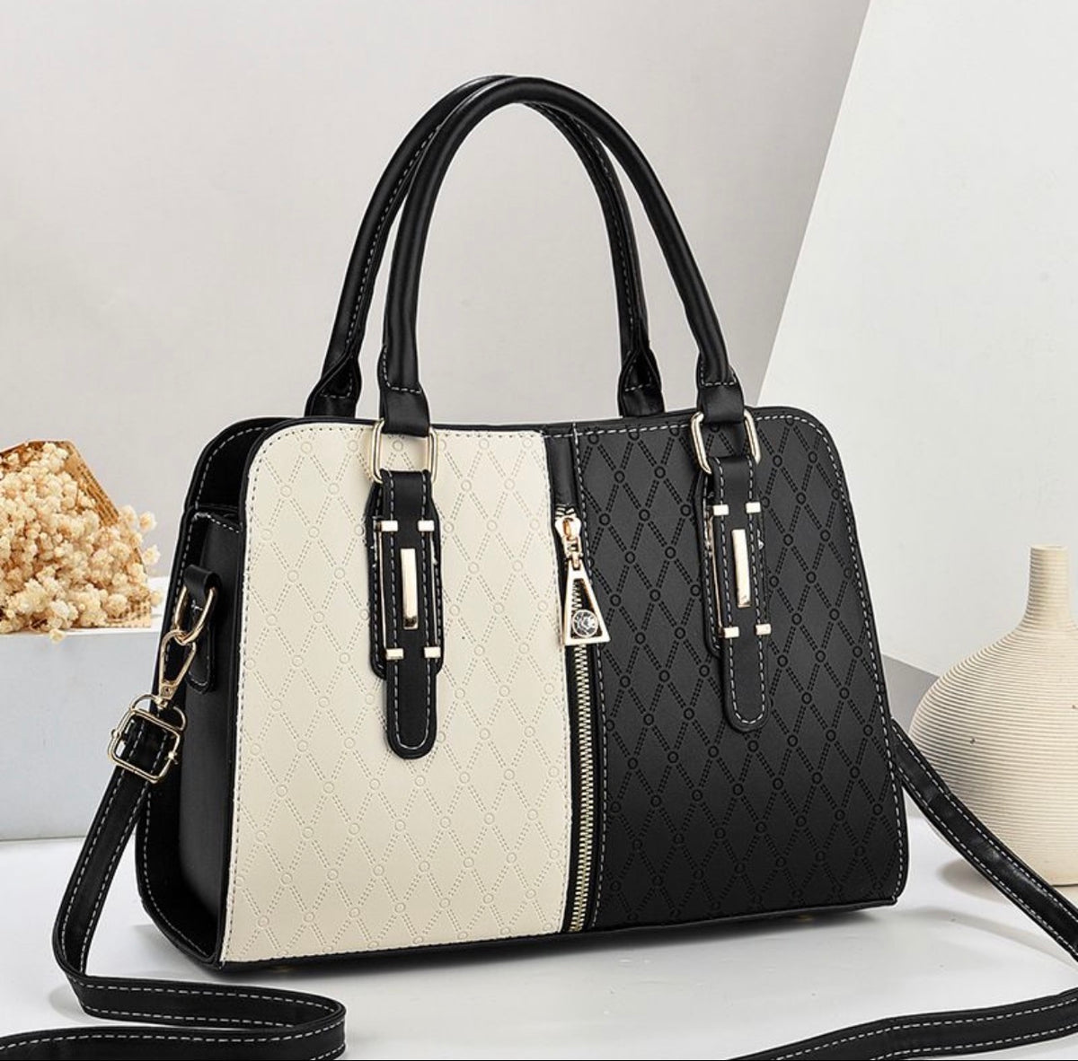 Sac à main : travail