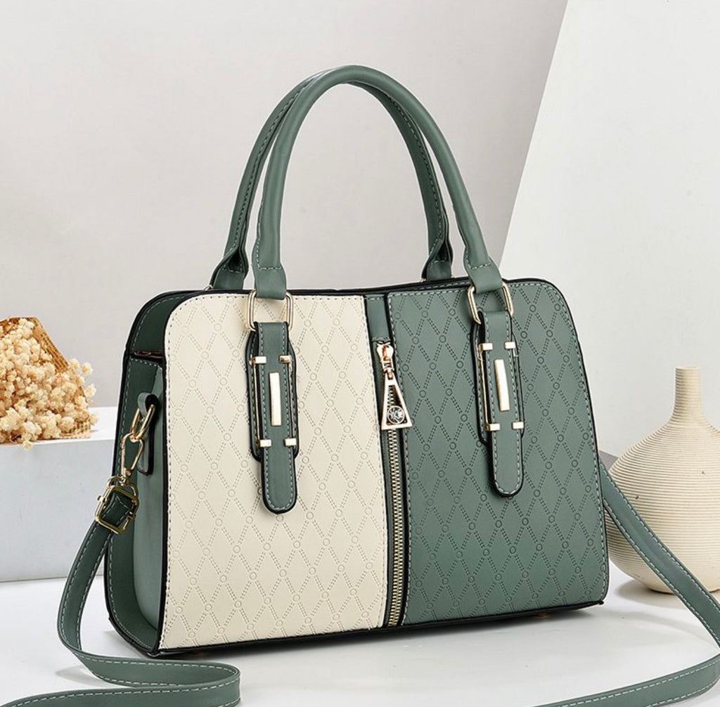 Sac à main : travail
